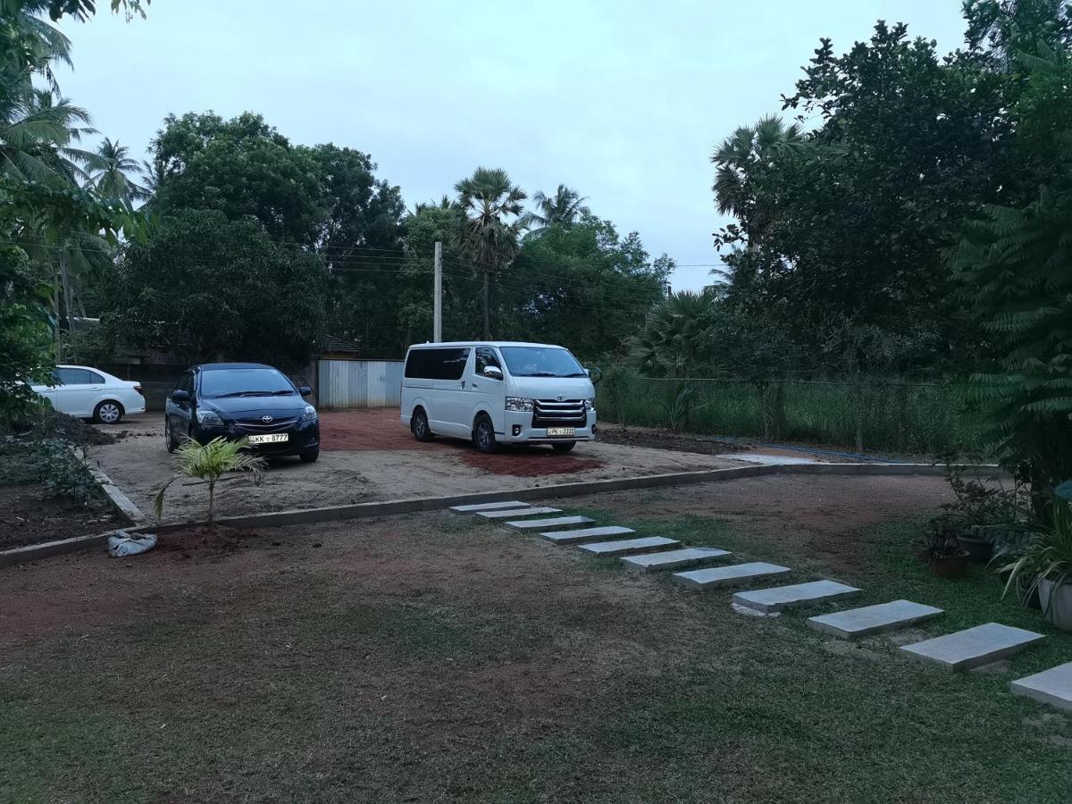 Ruwinsons Canal Garden Anuradhapura Zewnętrze zdjęcie
