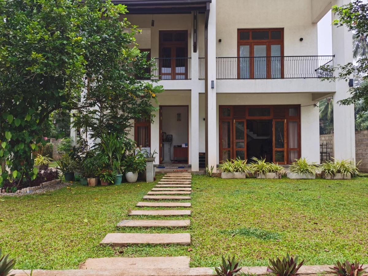 Ruwinsons Canal Garden Anuradhapura Zewnętrze zdjęcie