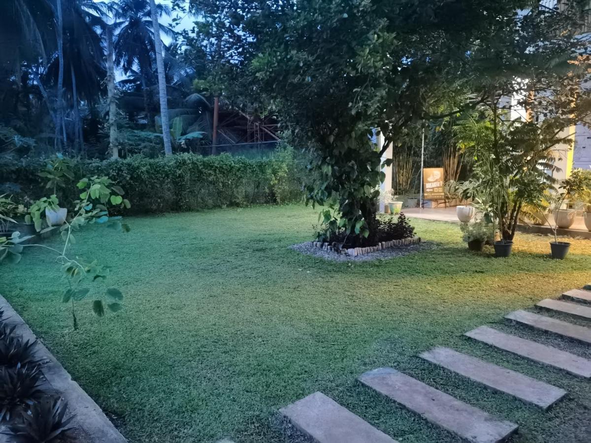 Ruwinsons Canal Garden Anuradhapura Zewnętrze zdjęcie
