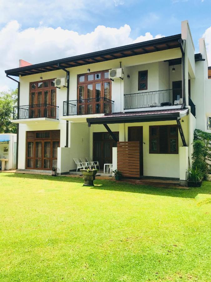 Ruwinsons Canal Garden Anuradhapura Zewnętrze zdjęcie